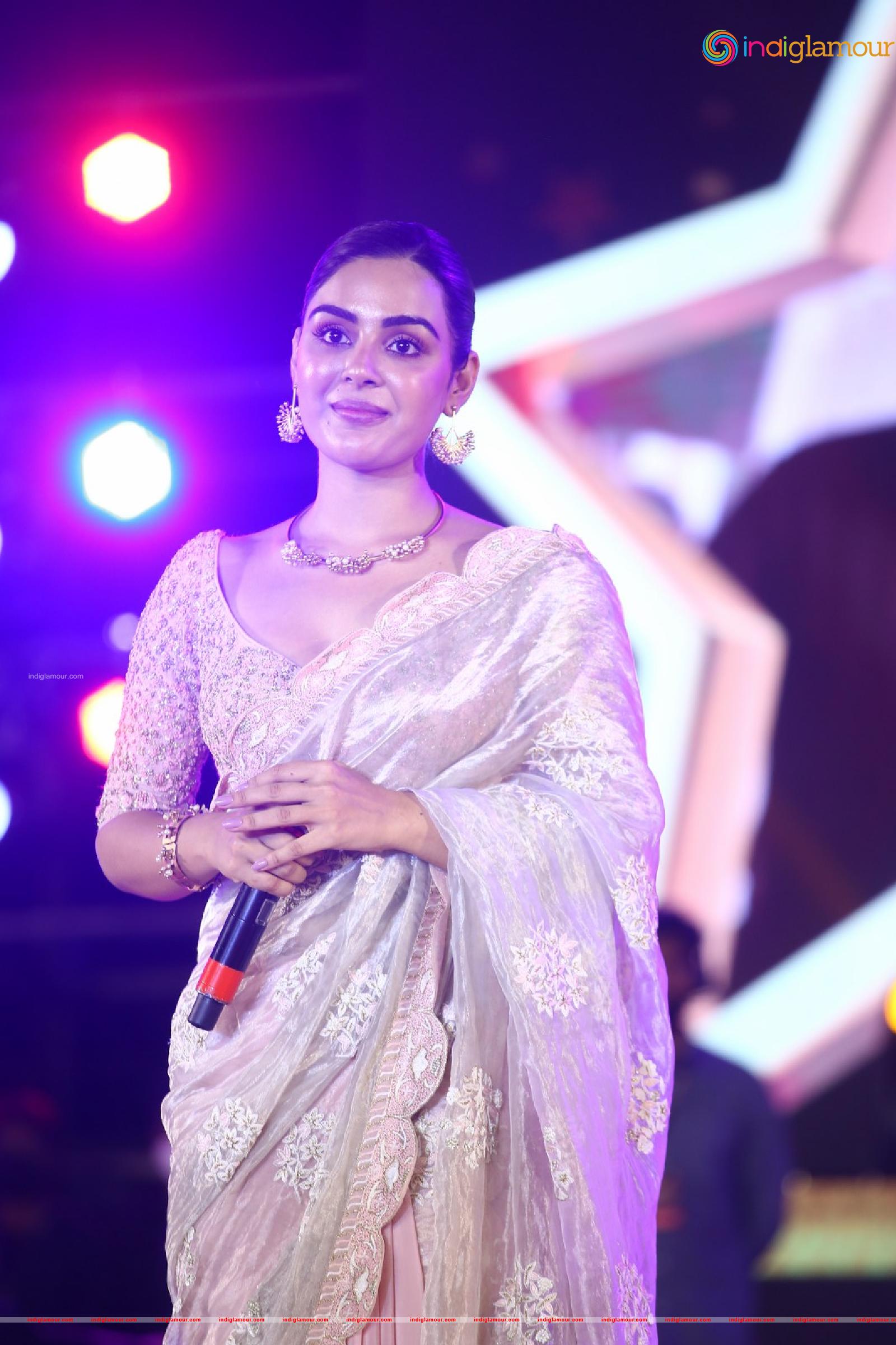 Samyuktha Menon Actress hd photo