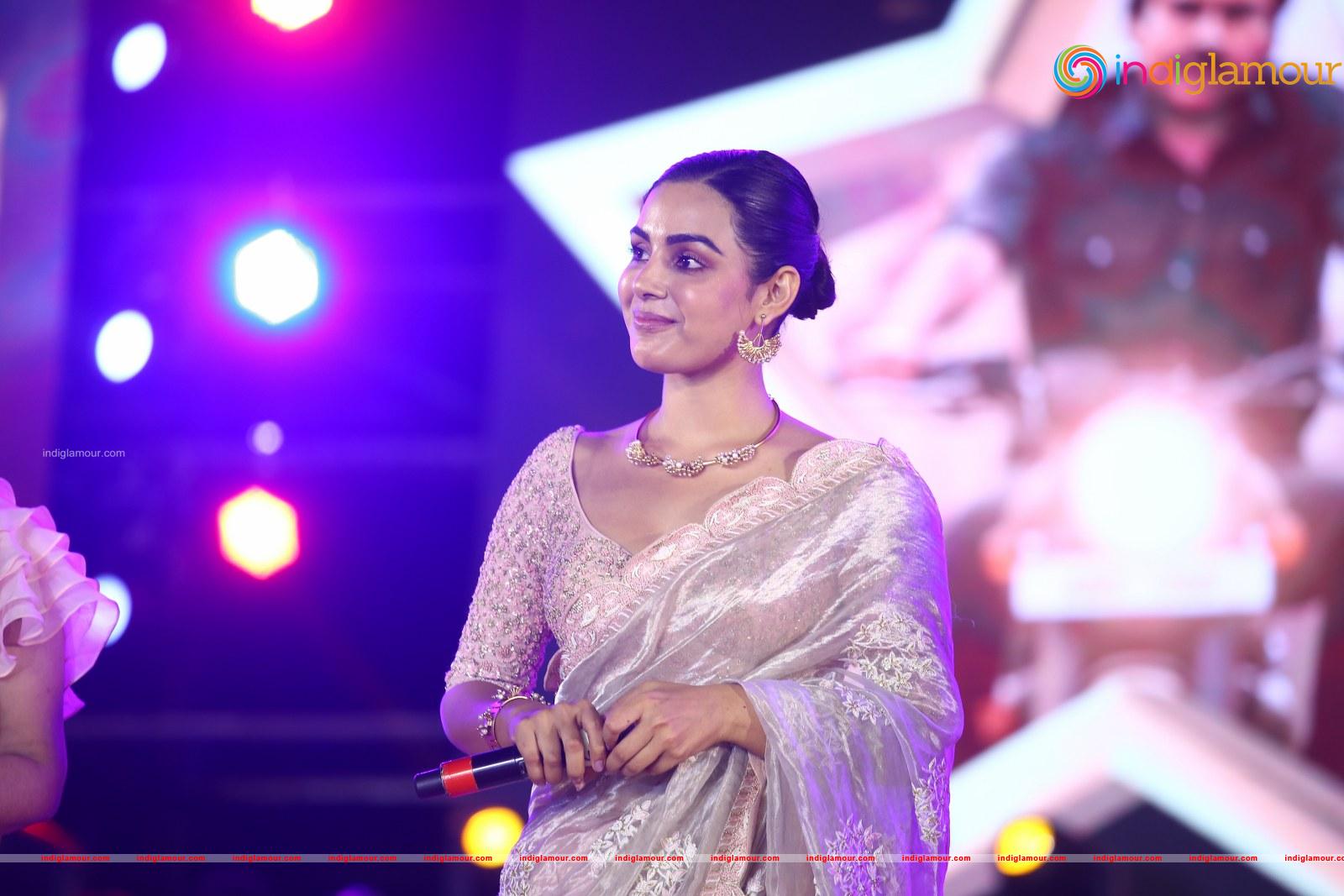 Samyuktha Menon Actress hd photo
