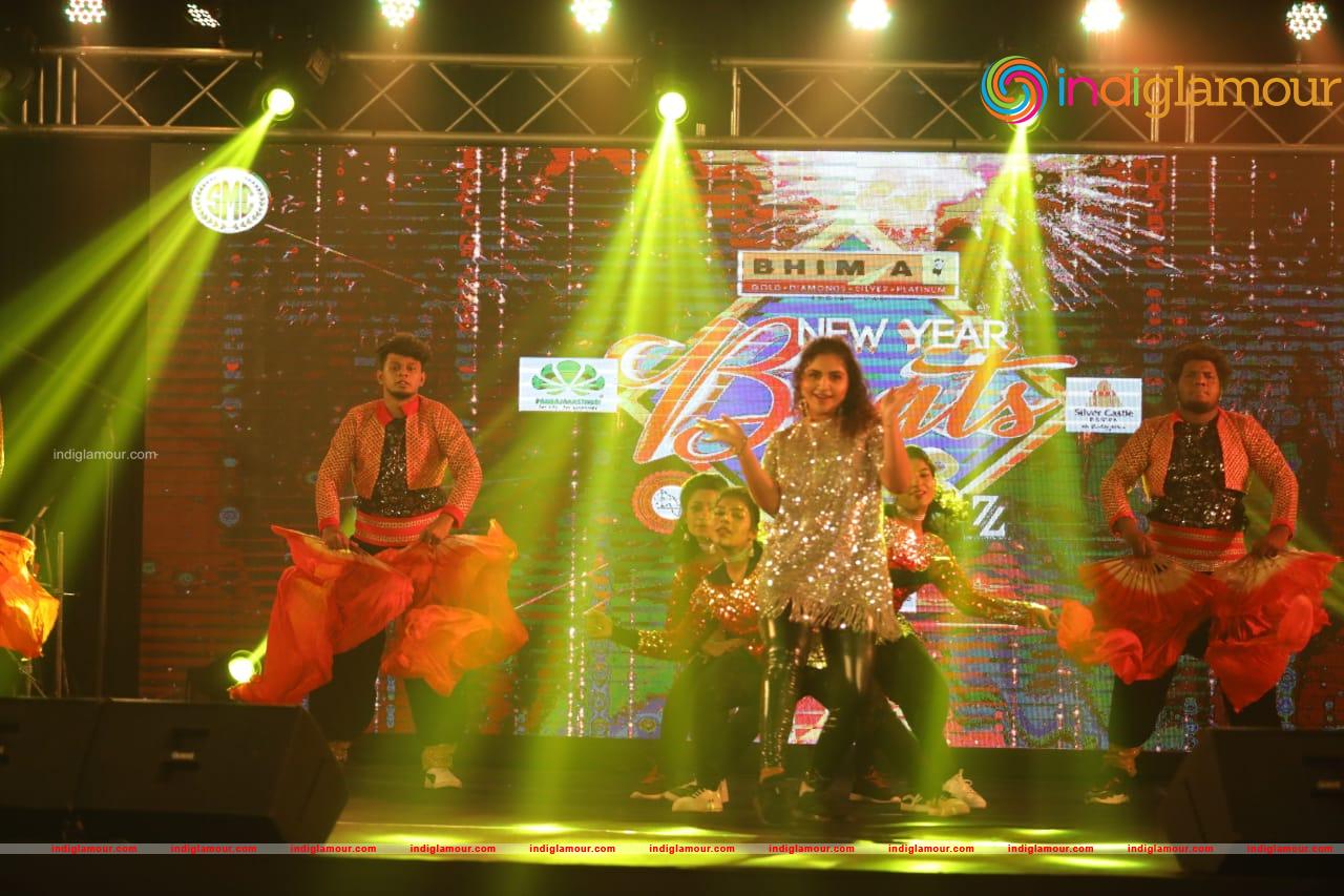 Noorin Shereef Actress hd photo