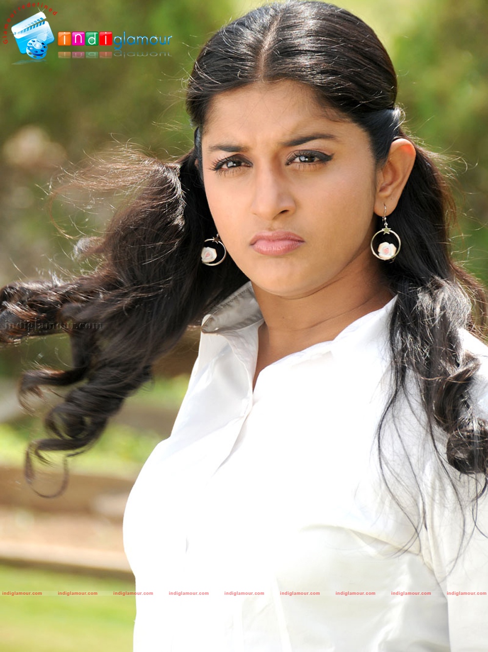 Meera Jasmine Actress hd photo