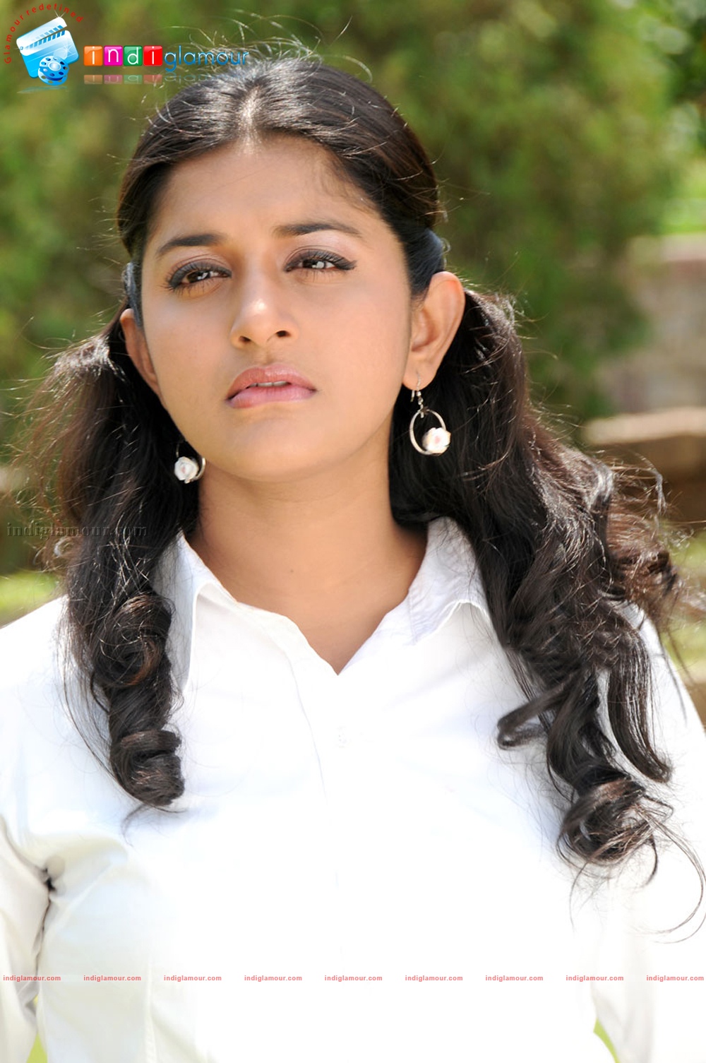 Meera Jasmine Actress hd photo