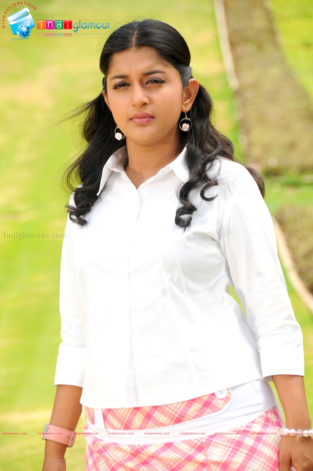 Meera Jasmine Actress hd photo