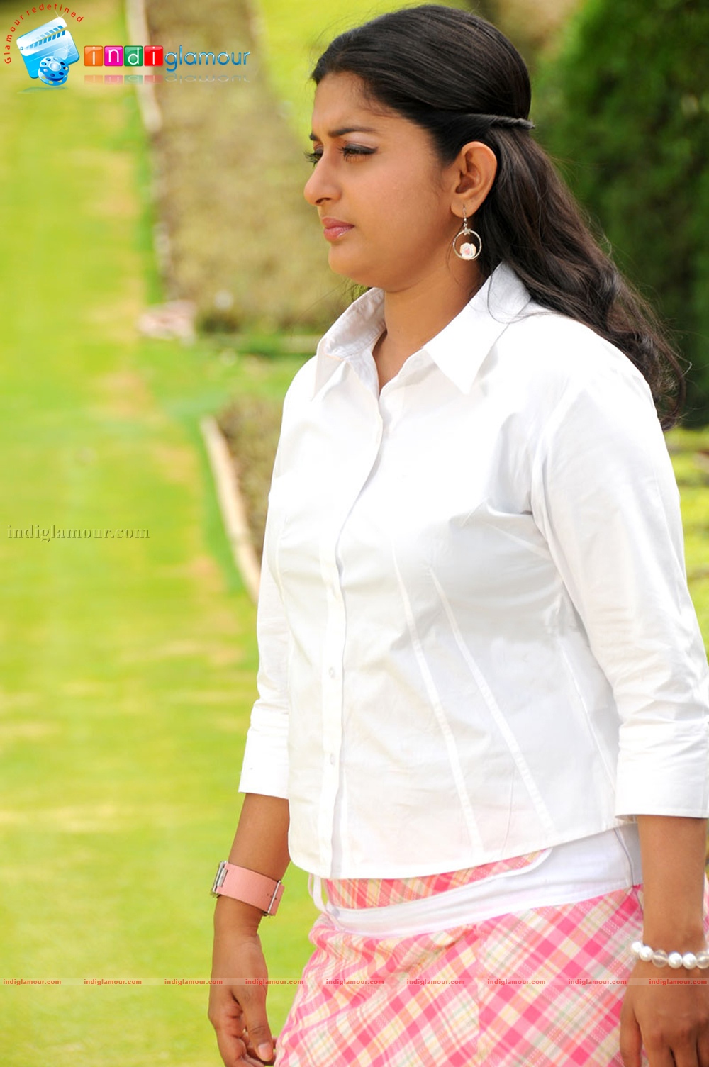 Meera Jasmine Actress hd photo