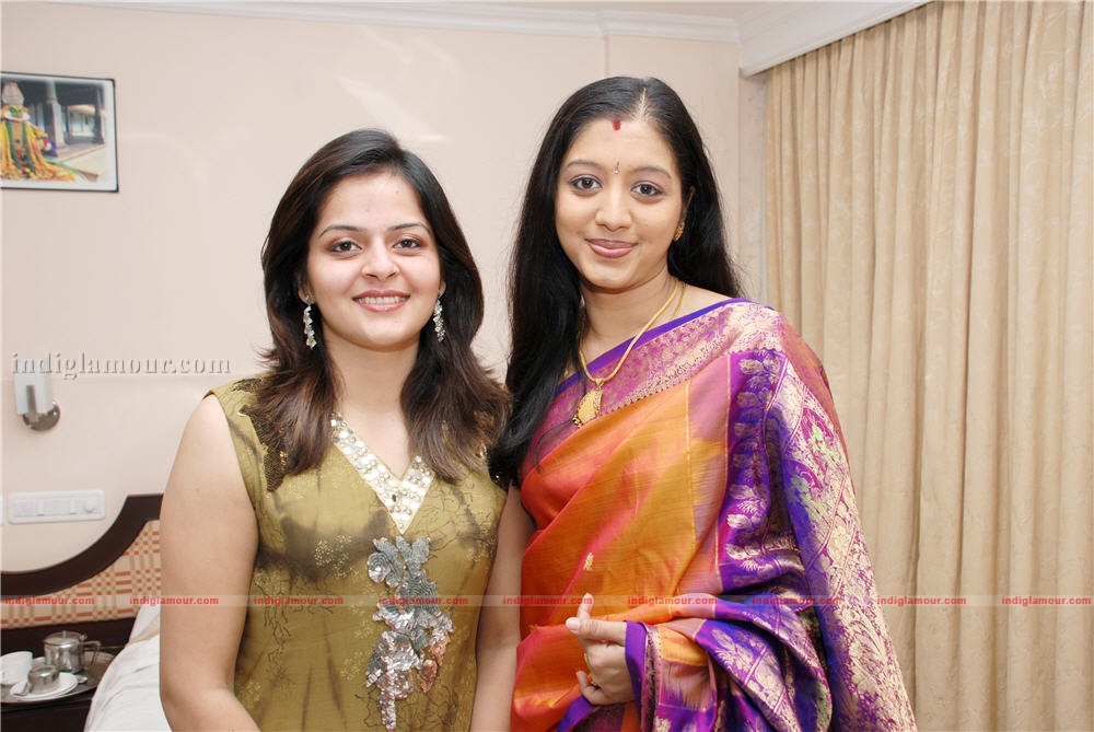Roma Actress hd photo