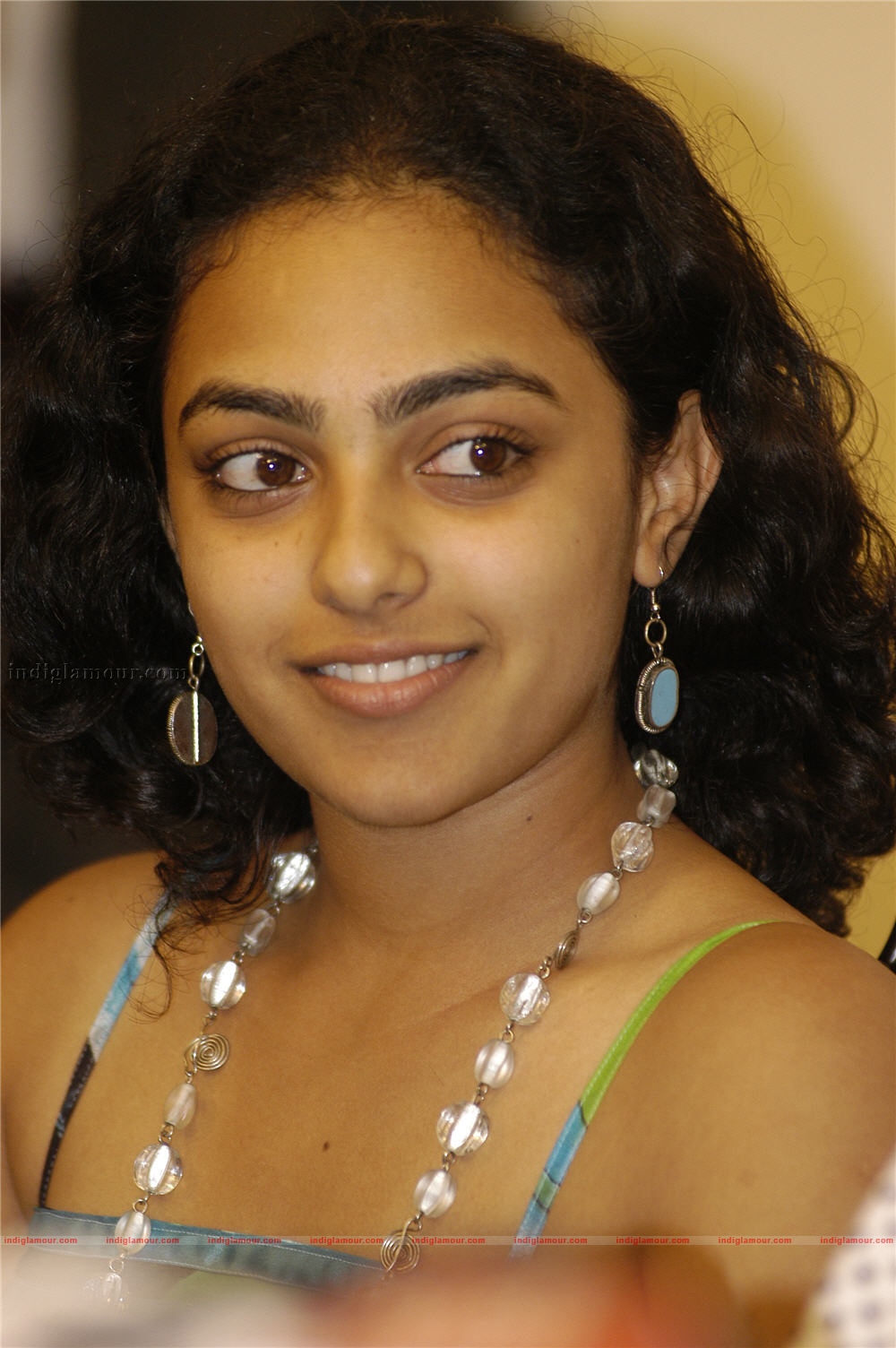 Nithya Menon Actress hd photo