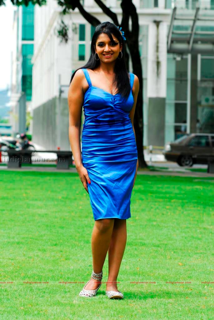 Vimala Raman Actress hd photo
