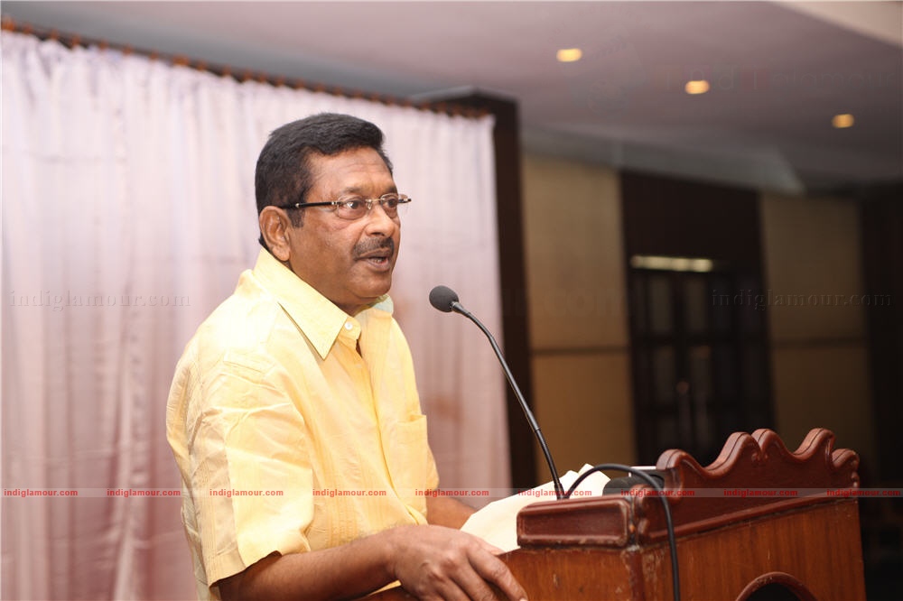 Apoorva Ragam pooja Event hd photo