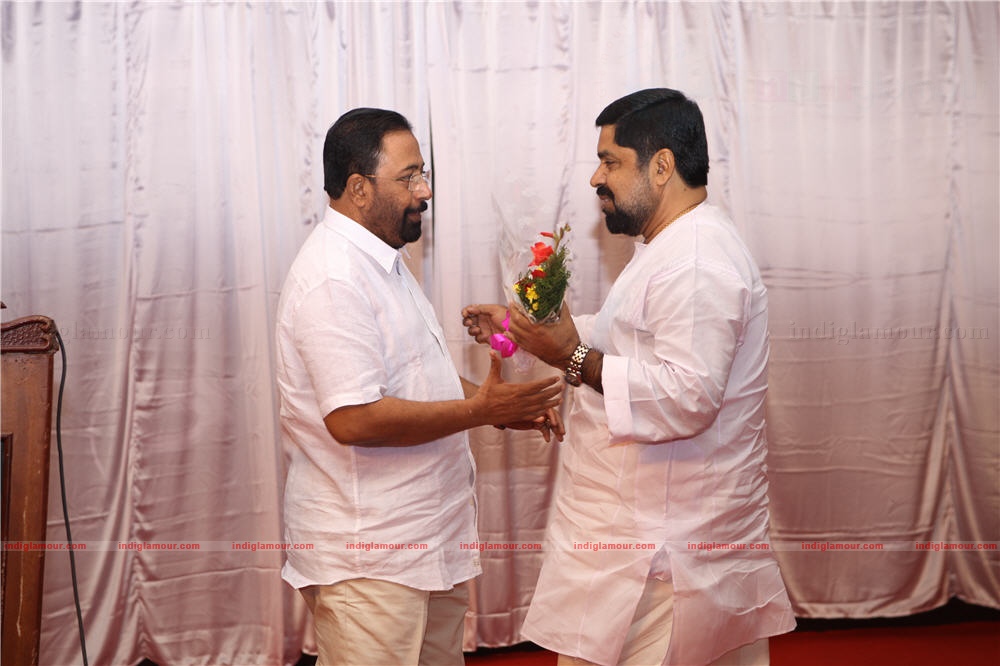 Apoorva Ragam pooja Event hd photo