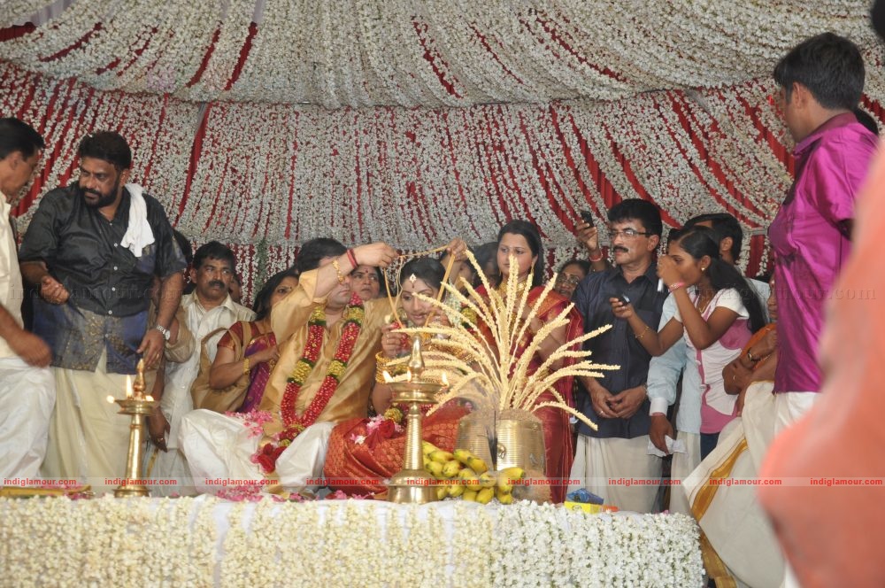Actress Navya Nair's Wedding complete photos Event hd photo