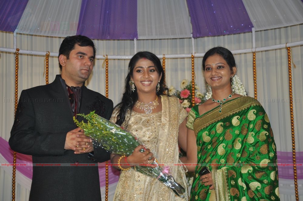 Actress Navya Nair's Wedding Reception Event hd photo