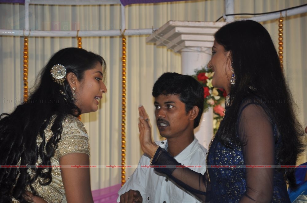 Actress Navya Nair's Wedding Reception Event hd photo