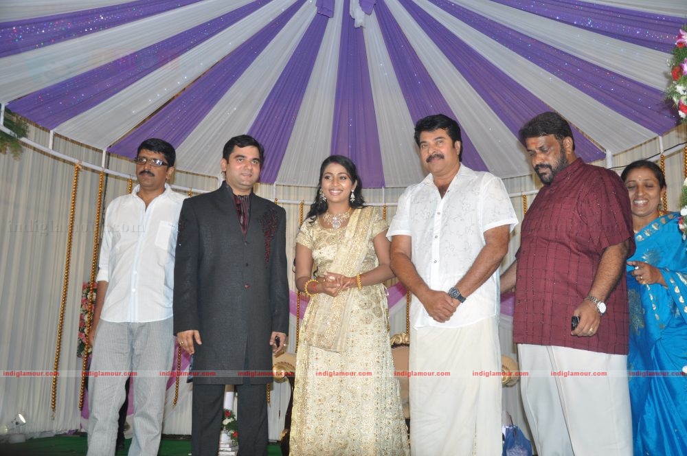 Actress Navya Nair's Wedding Reception Event hd photo