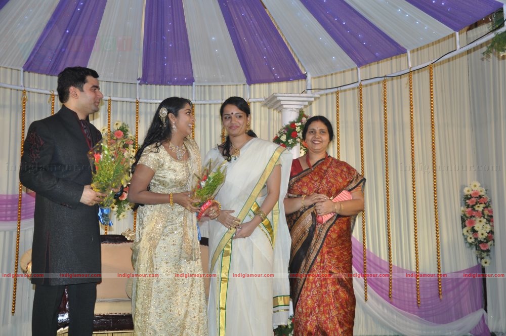 Actress Navya Nair's Wedding Reception Event hd photo