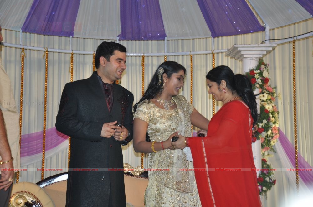 Actress Navya Nair's Wedding Reception Event hd photo