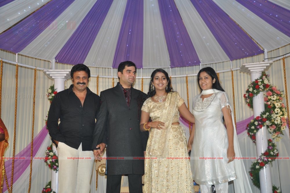 Actress Navya Nair's Wedding Reception Event hd photo