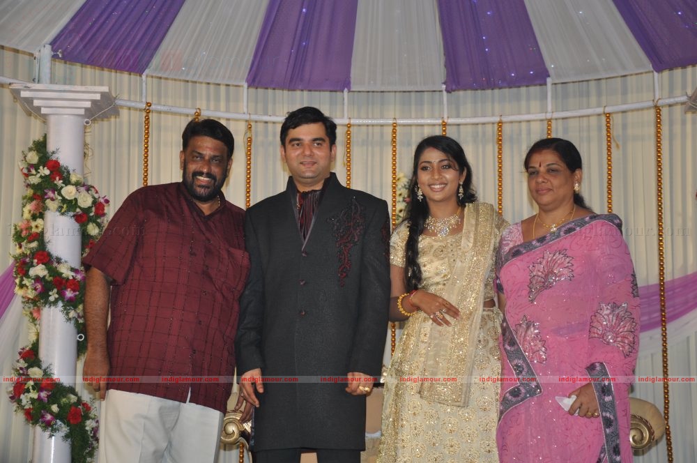 Actress Navya Nair's Wedding Reception Event hd photo