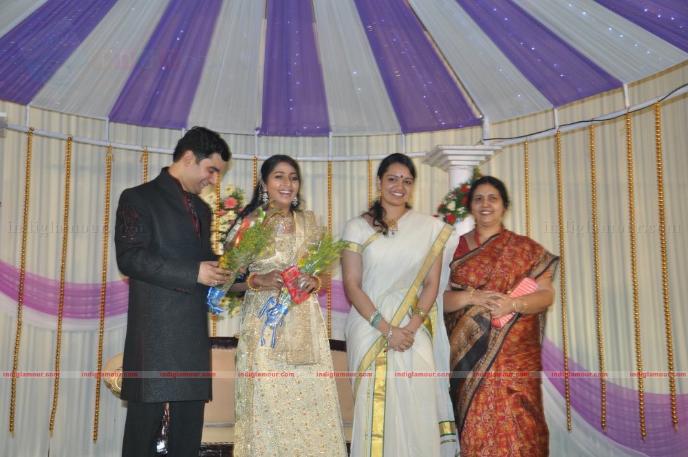 Actress Navya Nair's Wedding Reception Event hd photo