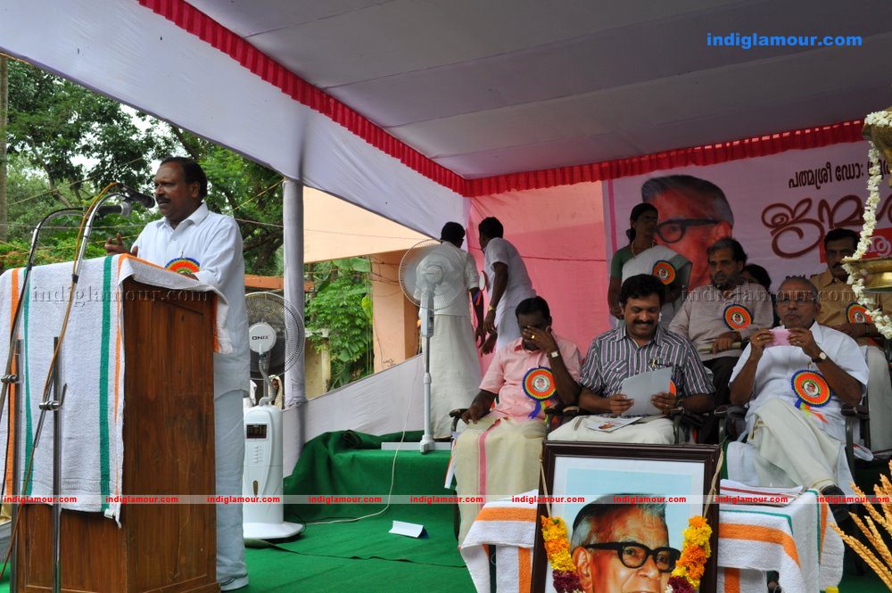 Centinary Celebration of Padmasri Sooranad Kunjanpillai Event hd photo
