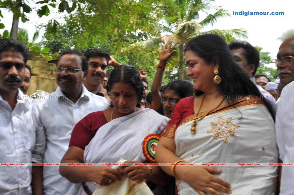 Centinary Celebration of Padmasri Sooranad Kunjanpillai Event hd photo