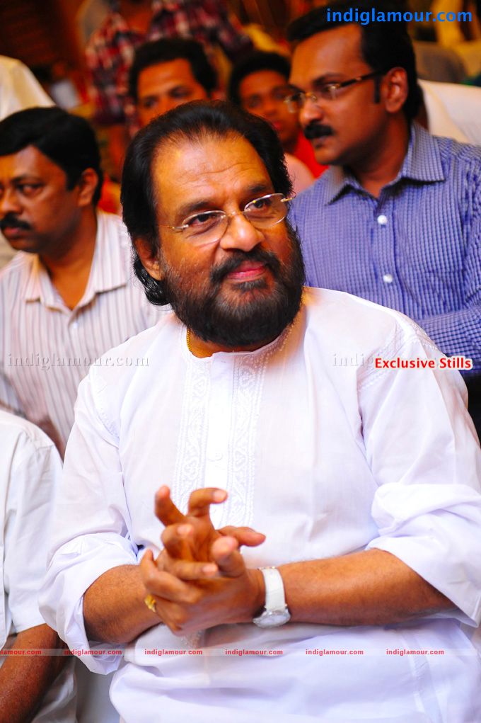 Swaralaya Eenam Awards Event hd photo
