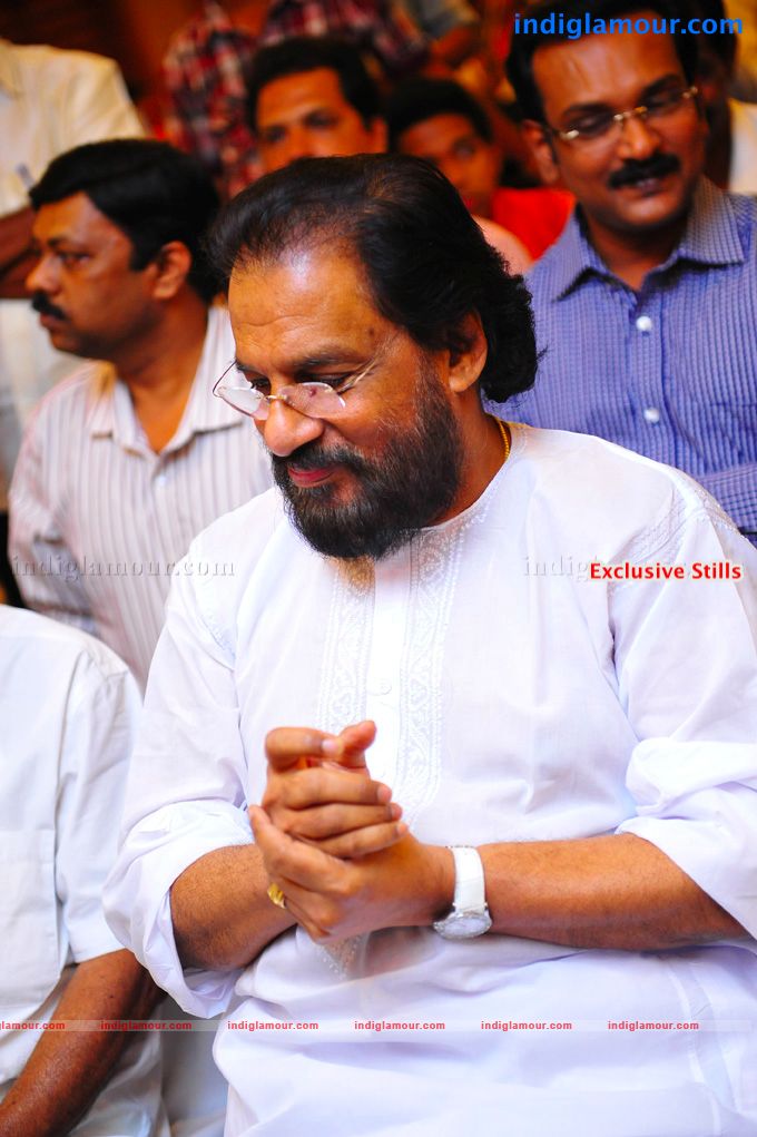 Swaralaya Eenam Awards Event hd photo