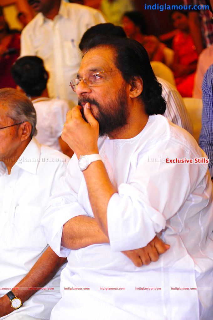Swaralaya Eenam Awards Event hd photo