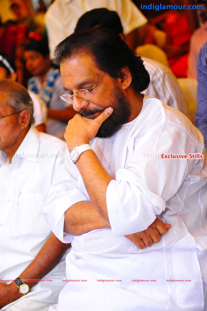 Swaralaya Eenam Awards Event hd photo