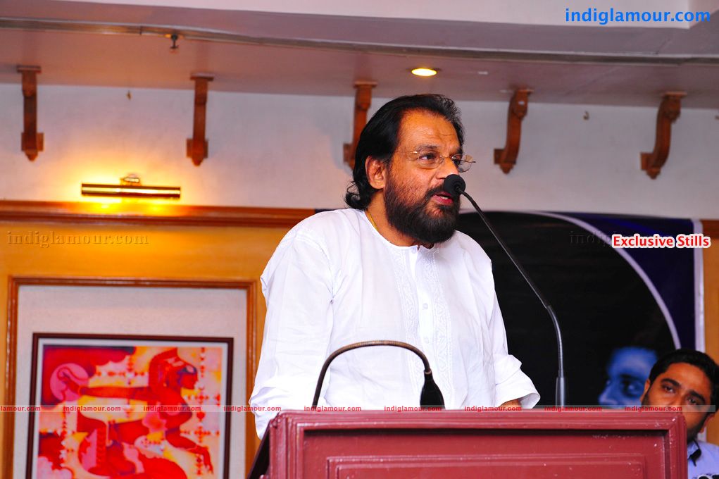 Swaralaya Eenam Awards Event hd photo