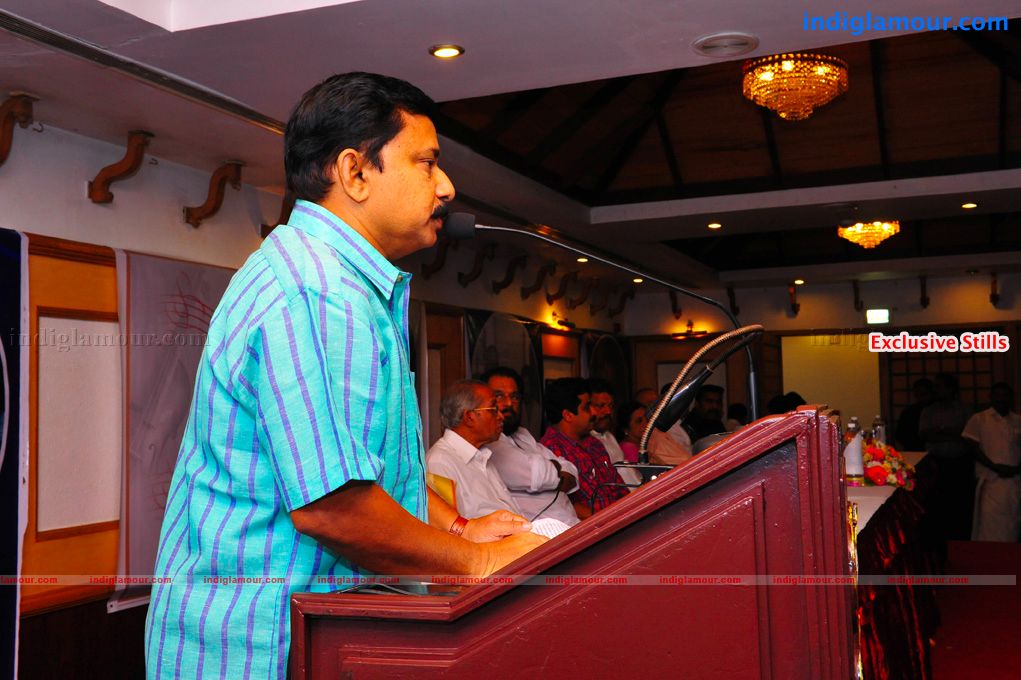 Swaralaya Eenam Awards Event hd photo