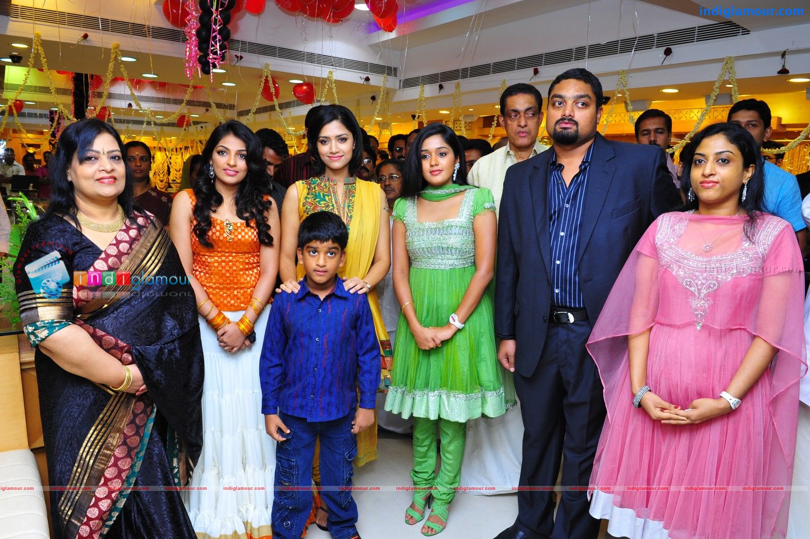 Mamtha Ananya Mythili at Josco Inauguration Tvm Event hd photo
