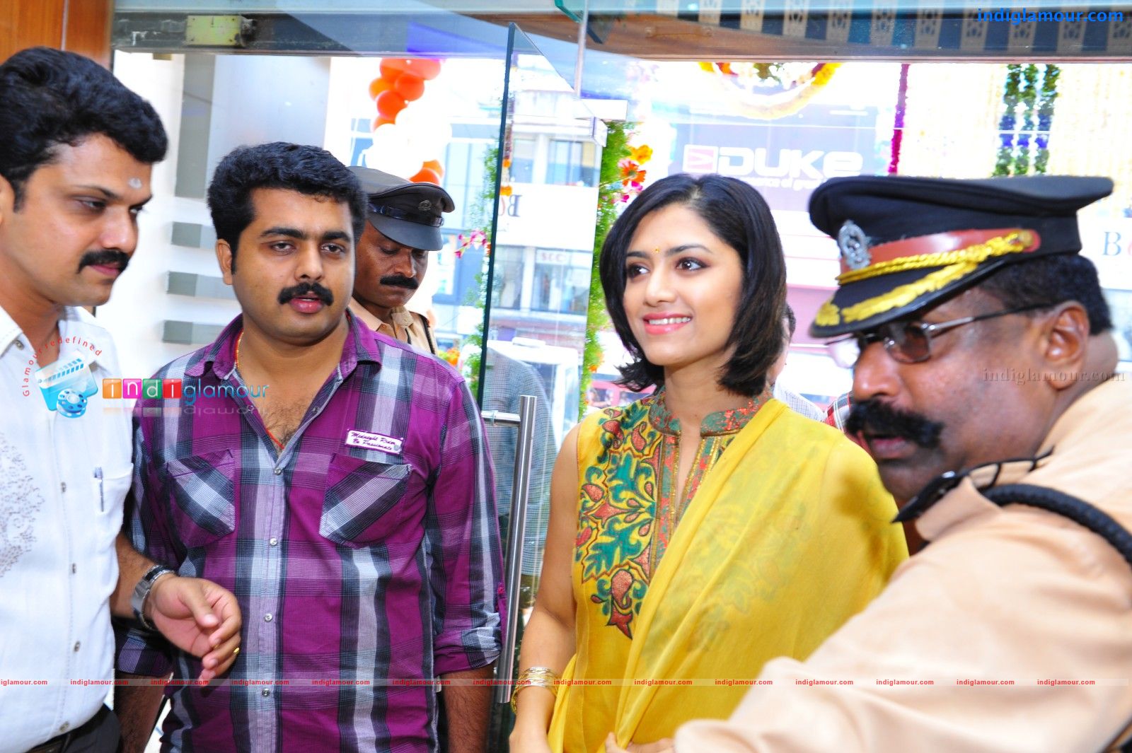 Mamtha Ananya Mythili at Josco Inauguration Tvm Event hd photo