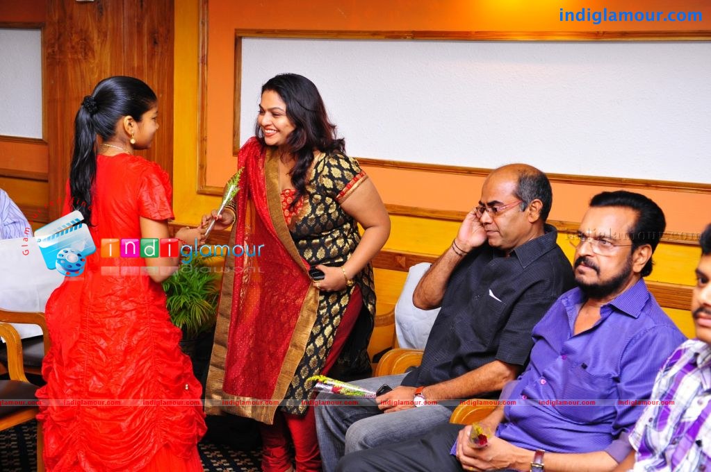 Senani Sethuvum Bhamayum Movie Pooja Event hd photo