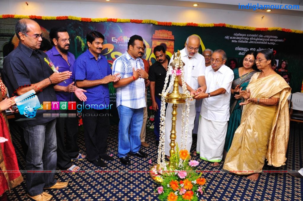 Senani Sethuvum Bhamayum Movie Pooja Event hd photo