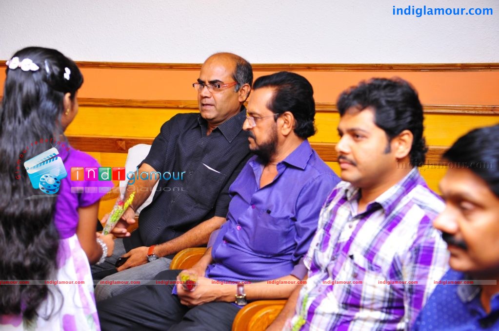 Senani Sethuvum Bhamayum Movie Pooja Event hd photo