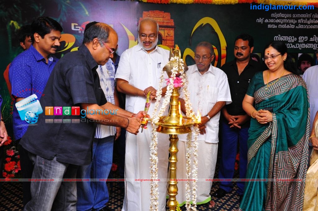 Senani Sethuvum Bhamayum Movie Pooja Event hd photo