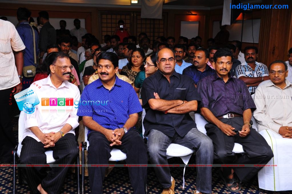 Senani Sethuvum Bhamayum Movie Pooja Event hd photo