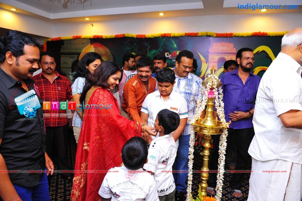 Senani Sethuvum Bhamayum Movie Pooja Event hd photo