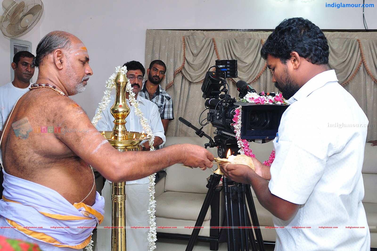 Streetlight Movie Pooja Event hd photo