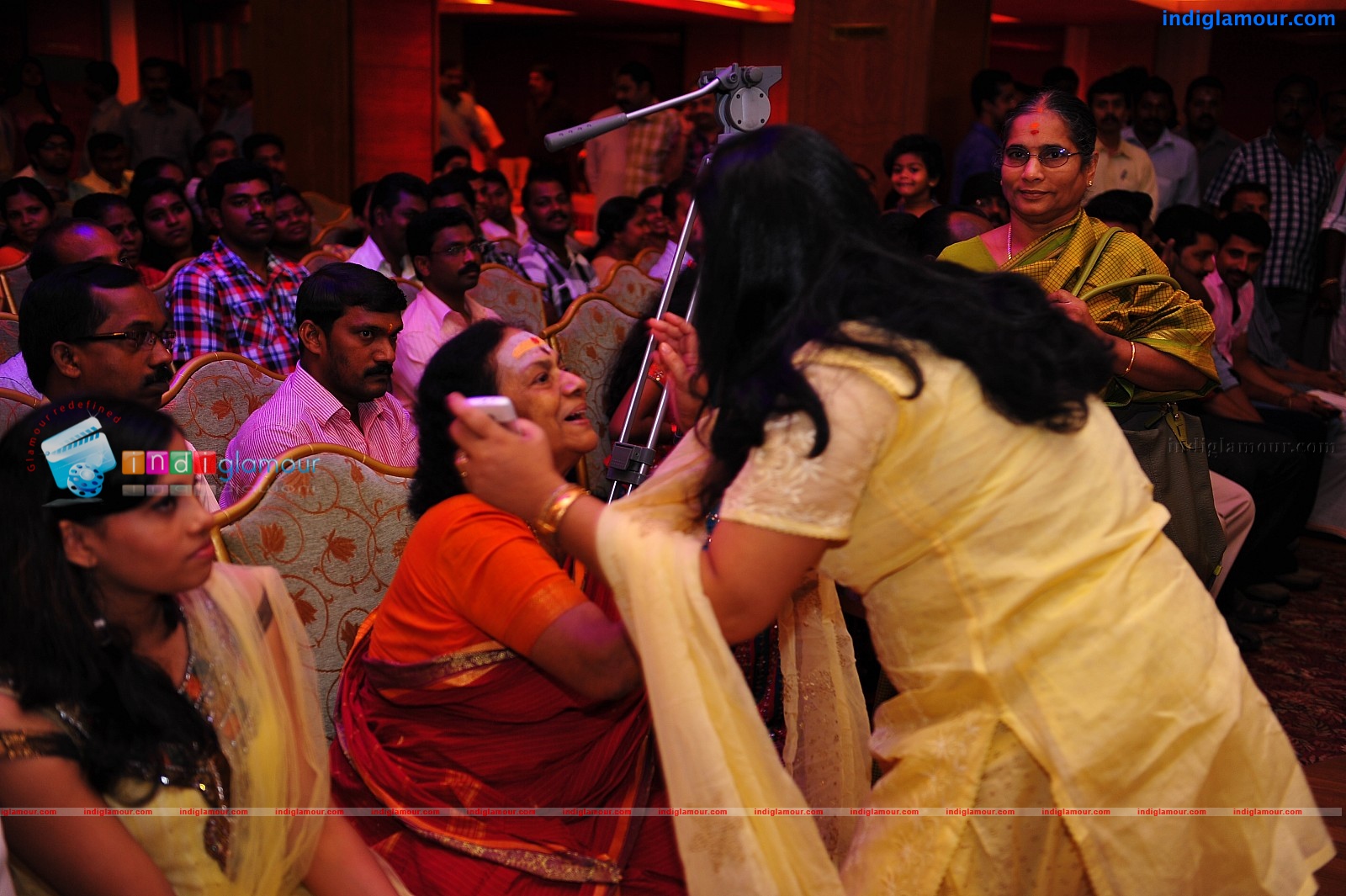 Lakshmi Vilasam Ranuka makan Raghuraman pooja stills Event hd photo