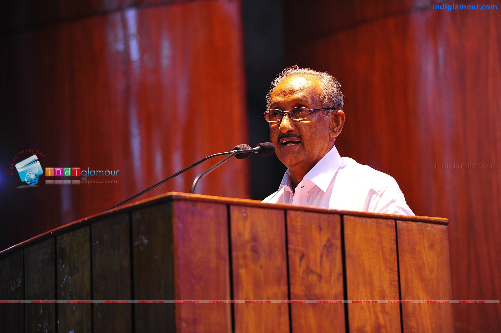 Sathyan Foundation National Award 2011 Event hd photo