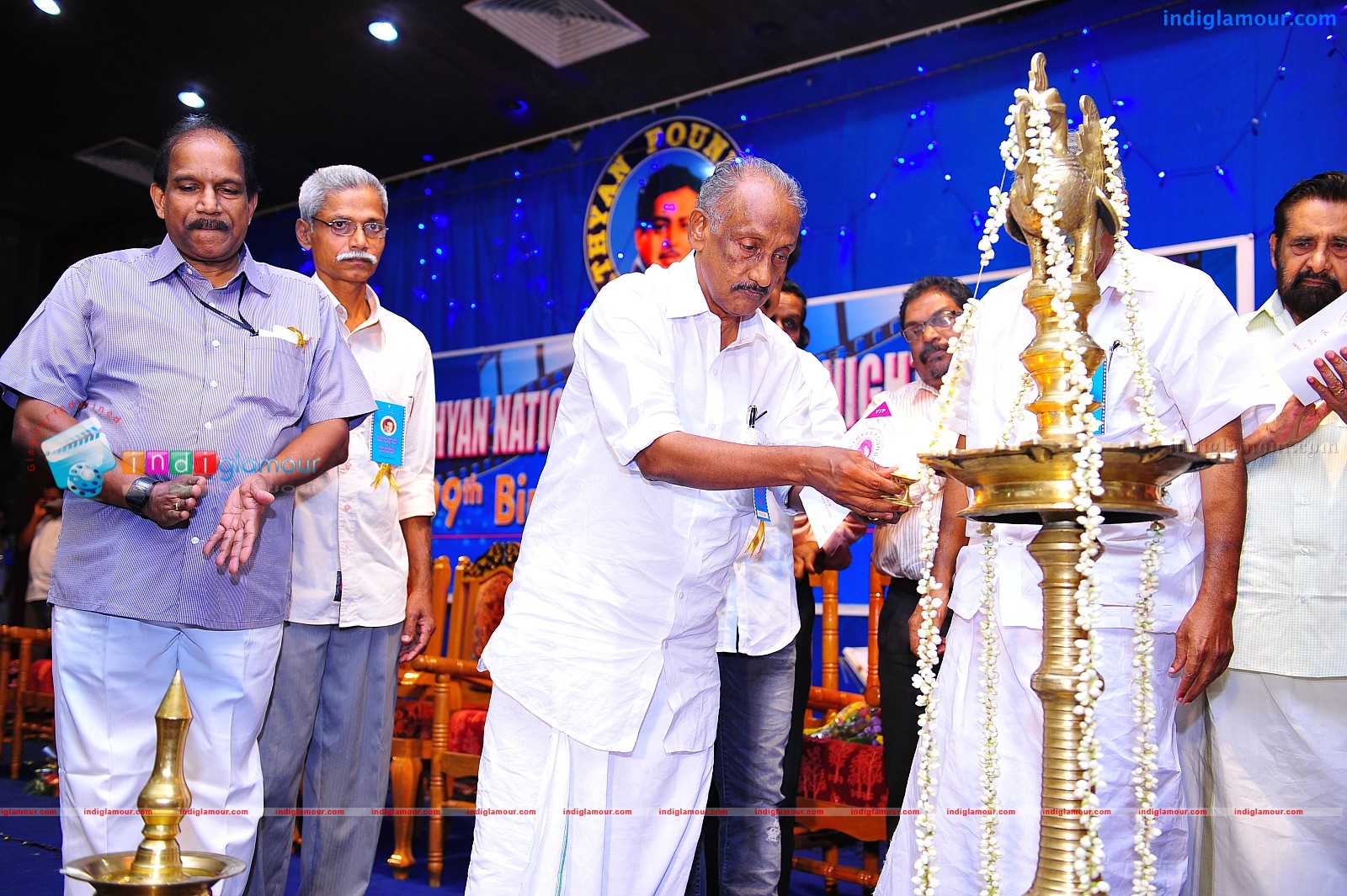 Sathyan Foundation National Award 2011 Event hd photo