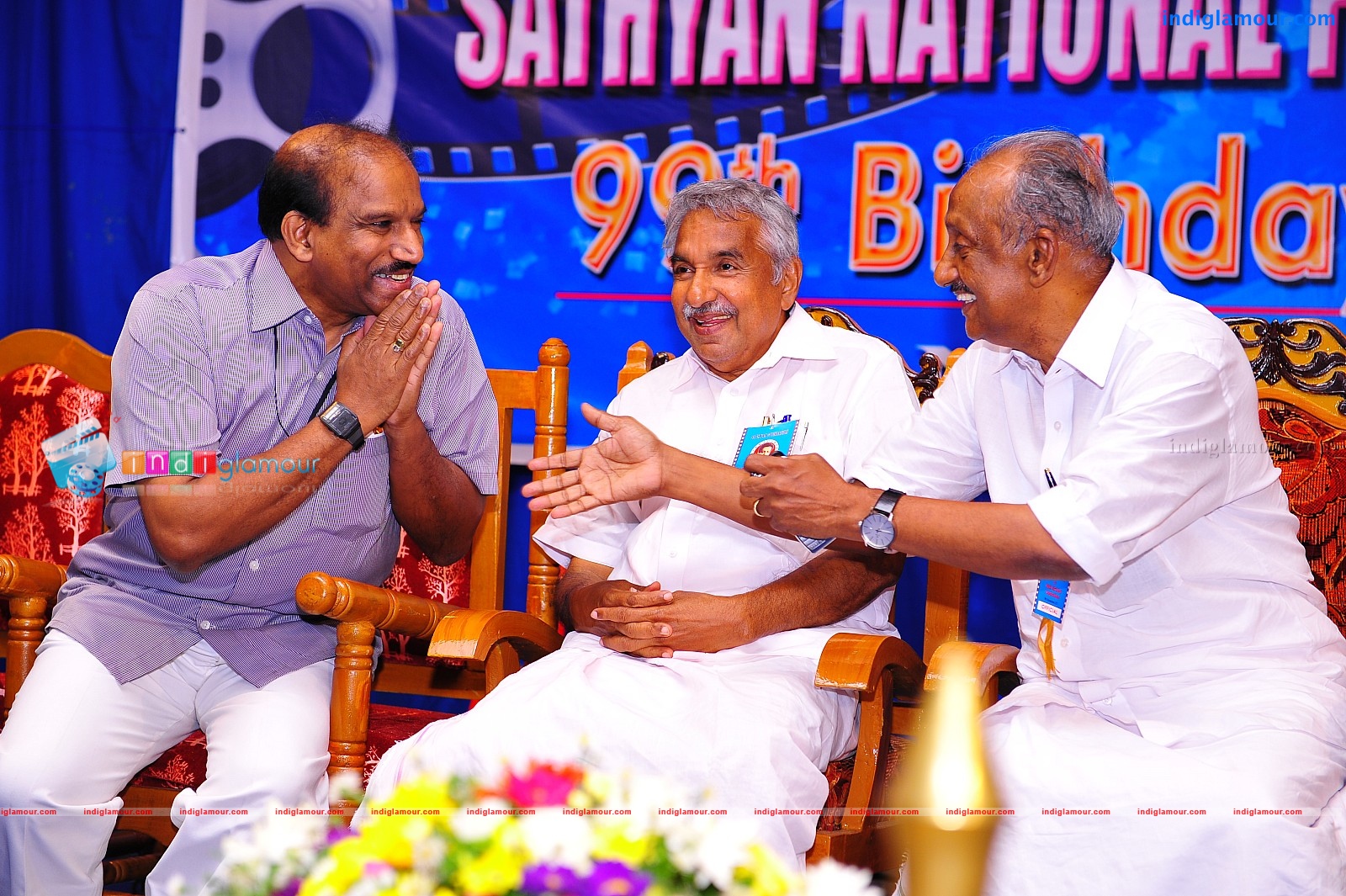 Sathyan Foundation National Award 2011 Event hd photo