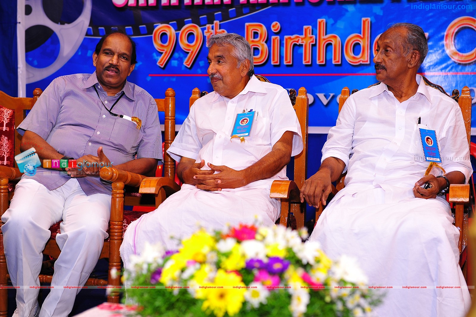 Sathyan Foundation National Award 2011 Event hd photo