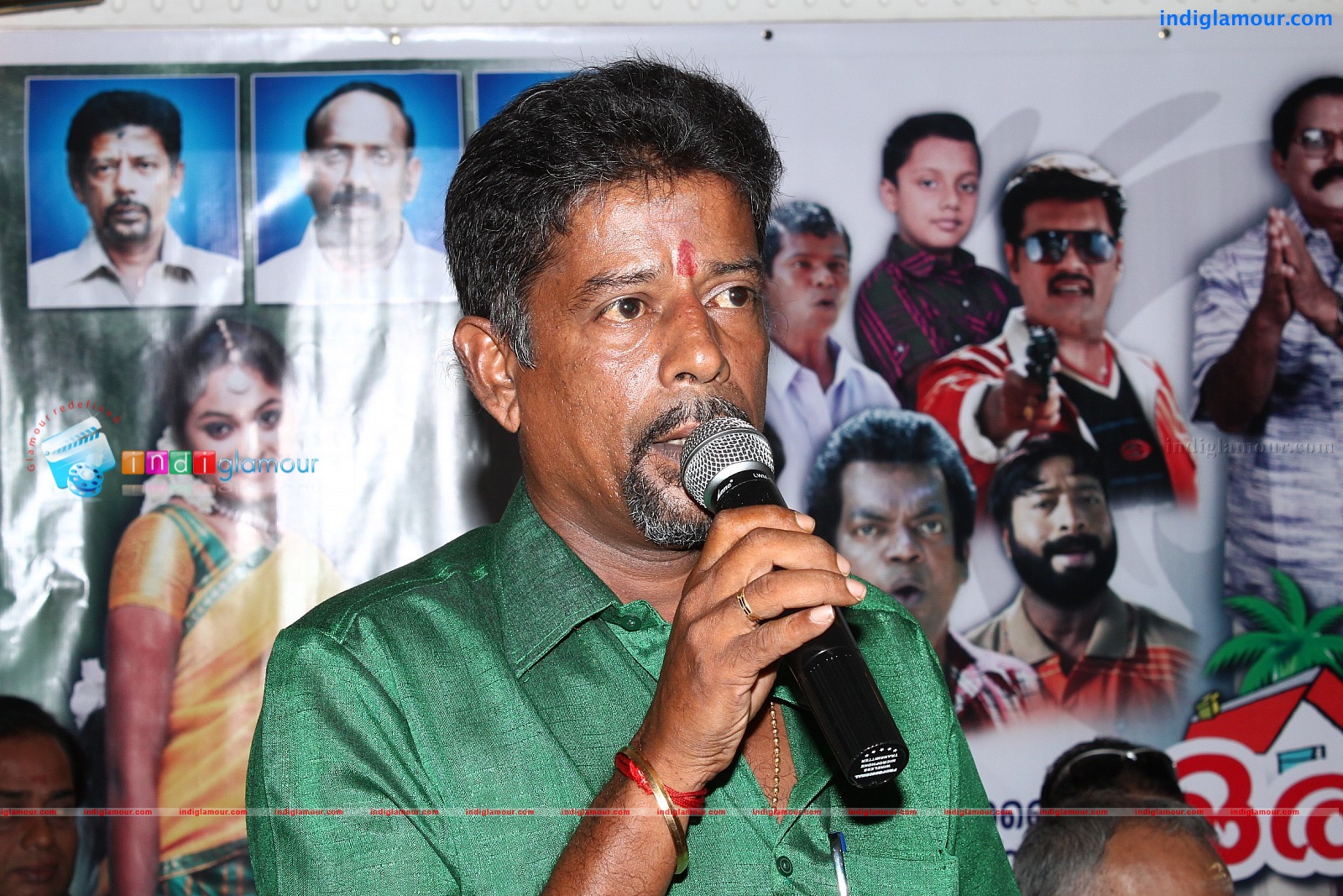Oru Kudumba Chitram Movie Pooja Event hd photo