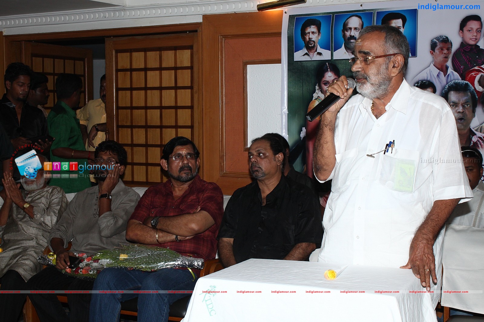 Oru Kudumba Chitram Movie Pooja Event hd photo