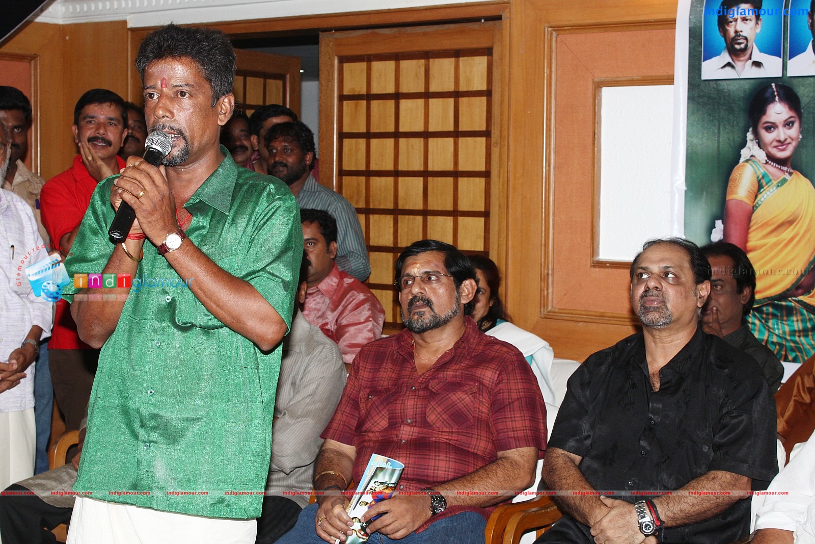 Oru Kudumba Chitram Movie Pooja Event hd photo