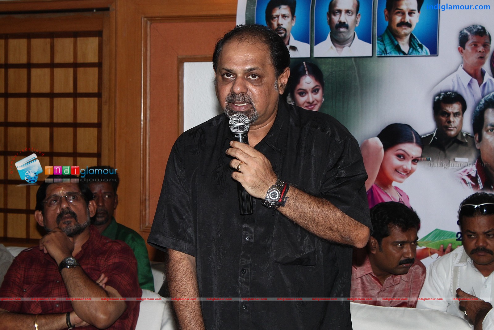Oru Kudumba Chitram Movie Pooja Event hd photo