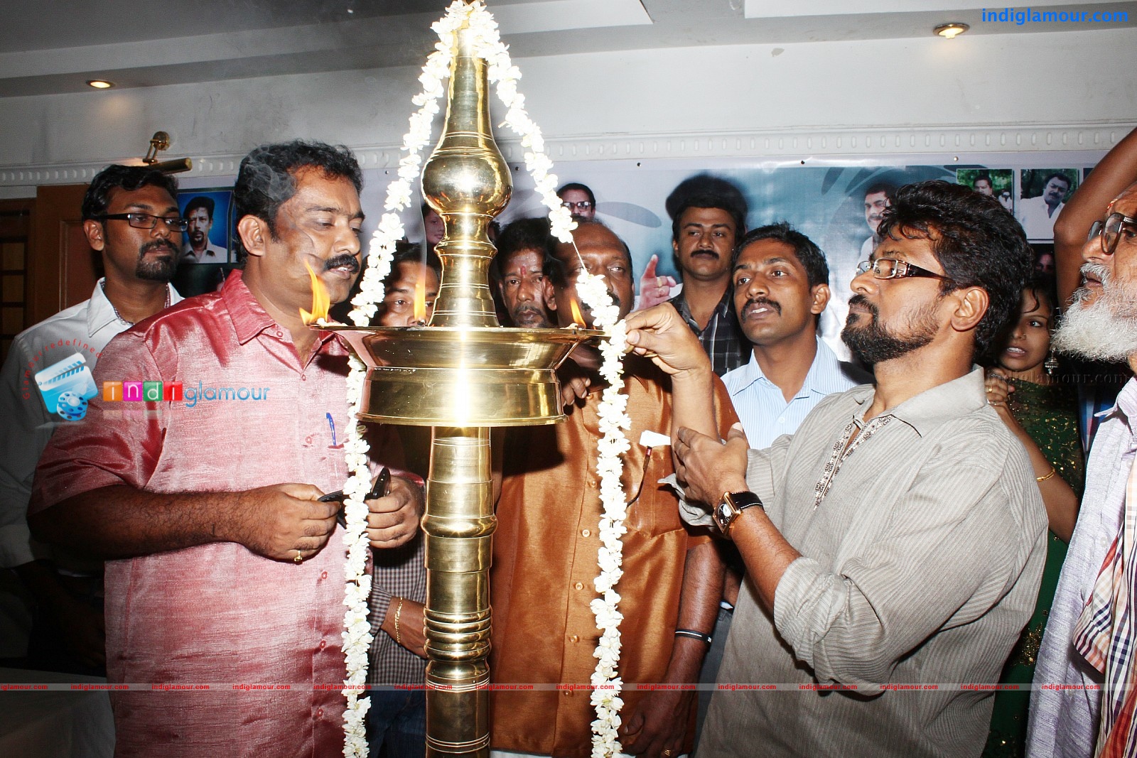 Oru Kudumba Chitram Movie Pooja Event hd photo