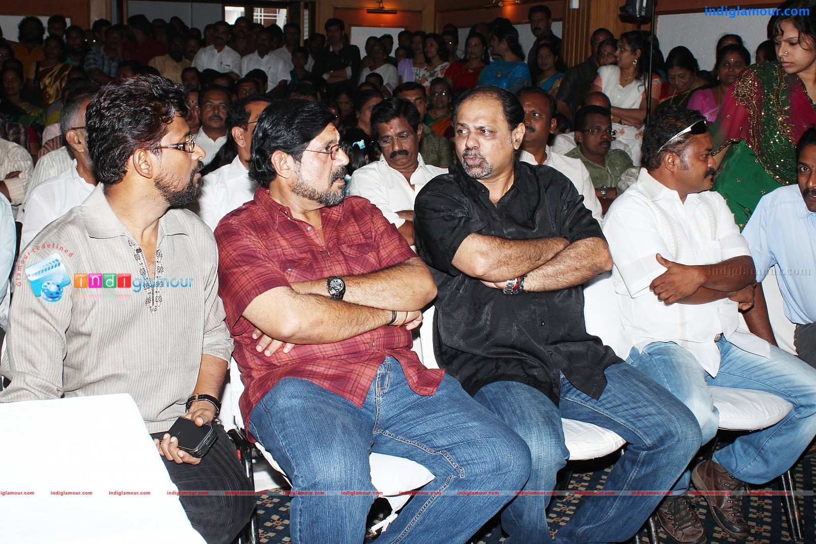 Oru Kudumba Chitram Movie Pooja Event hd photo