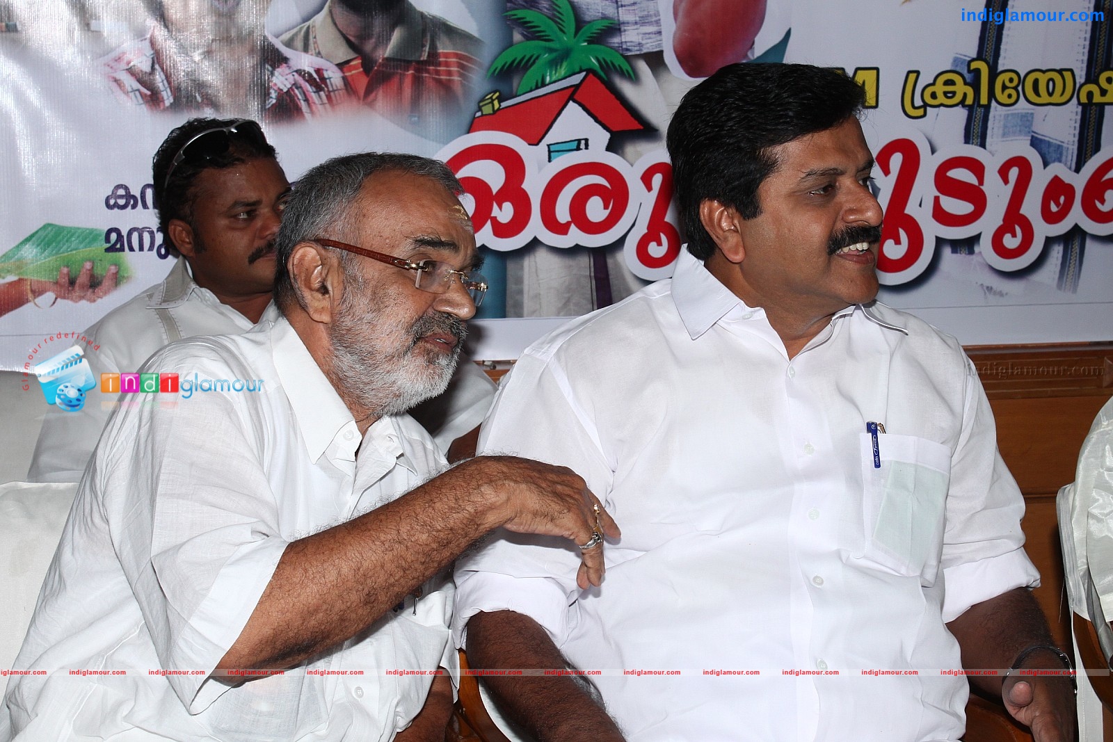 Oru Kudumba Chitram Movie Pooja Event hd photo
